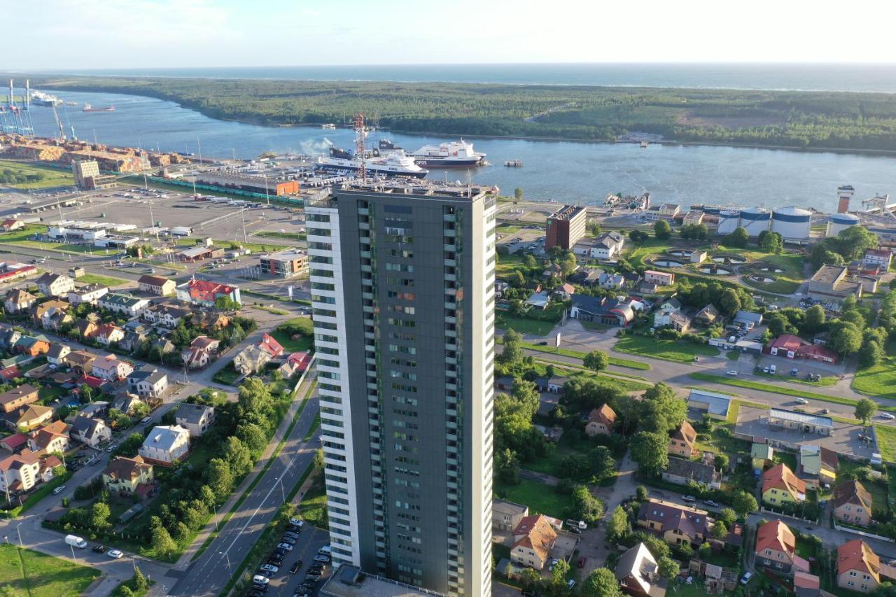 Sea View Apartment In Klaipėda Buitenkant foto